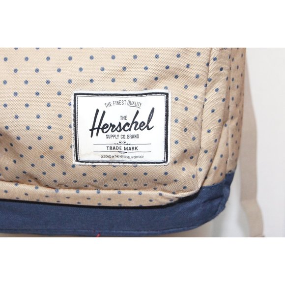 Herschel Backpack - Picture 2 of 16